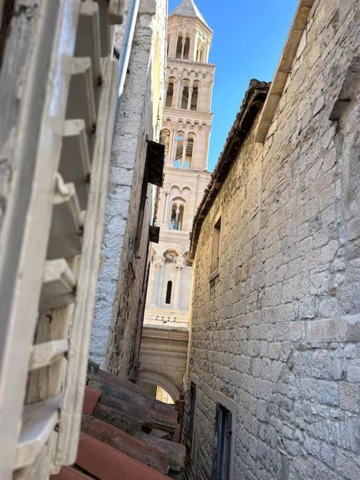 Largo Apartment In The Heart Of Diocletian Palace สปลิท ภายนอก รูปภาพ