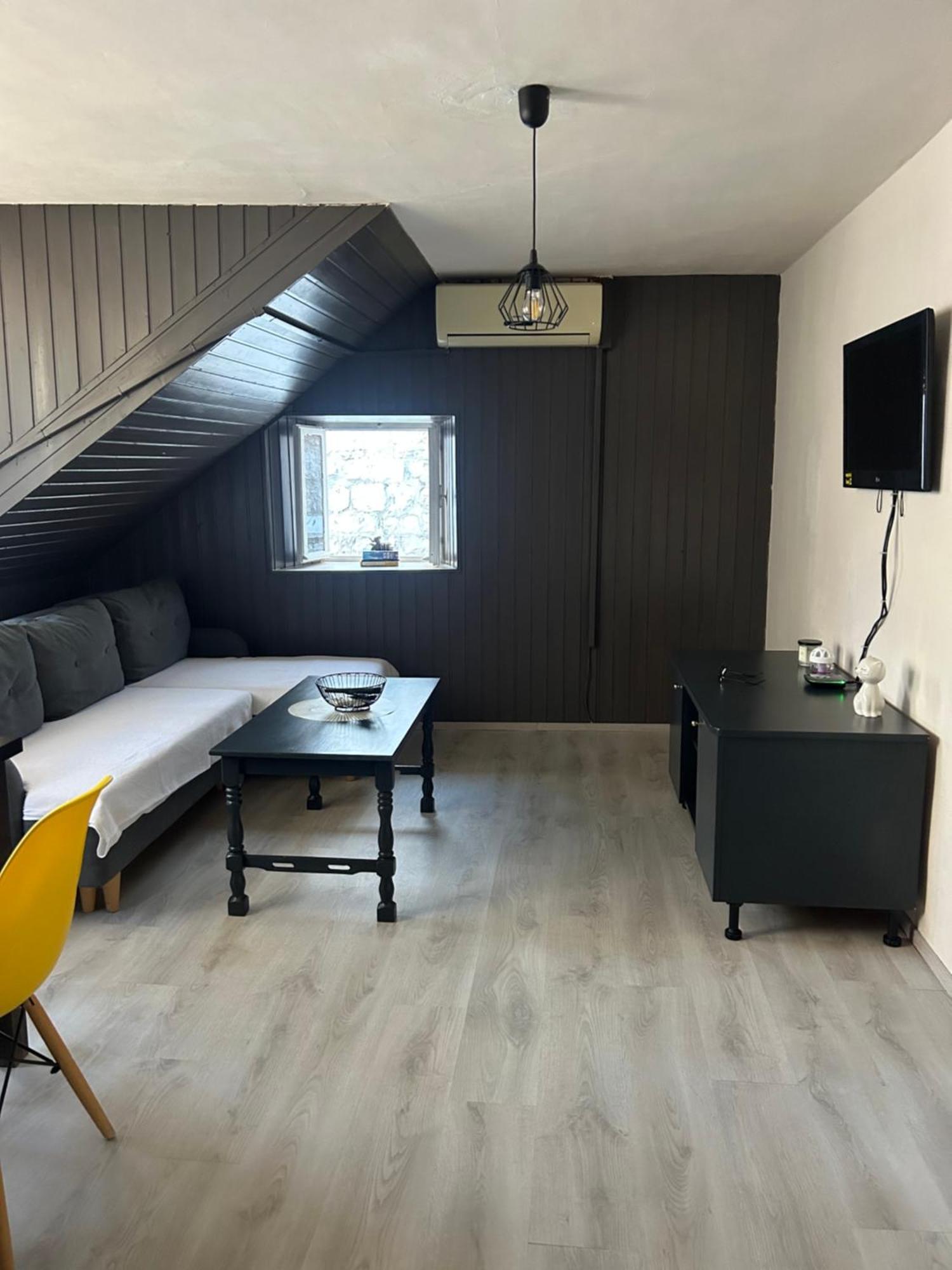 Largo Apartment In The Heart Of Diocletian Palace สปลิท ภายนอก รูปภาพ